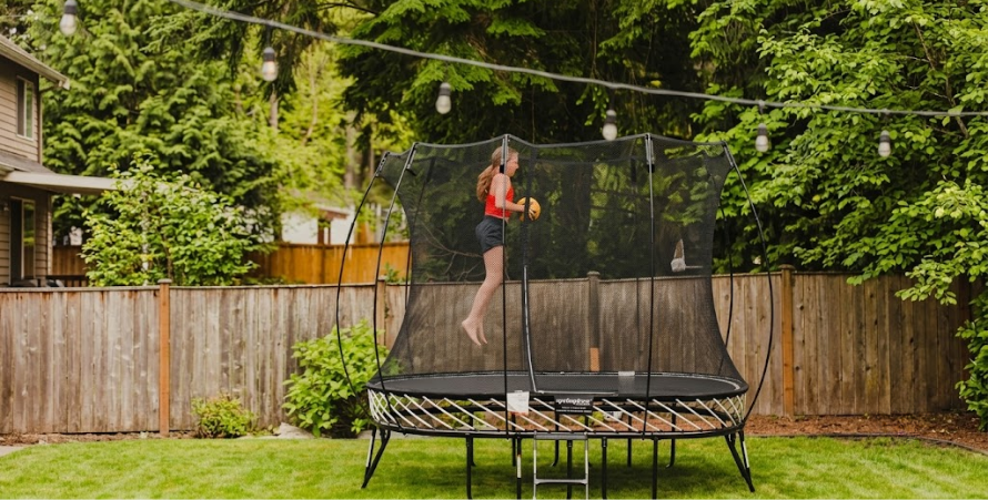 Trampoline Workout for Beginners: A Four-Week Progressive Program Starting from Zero