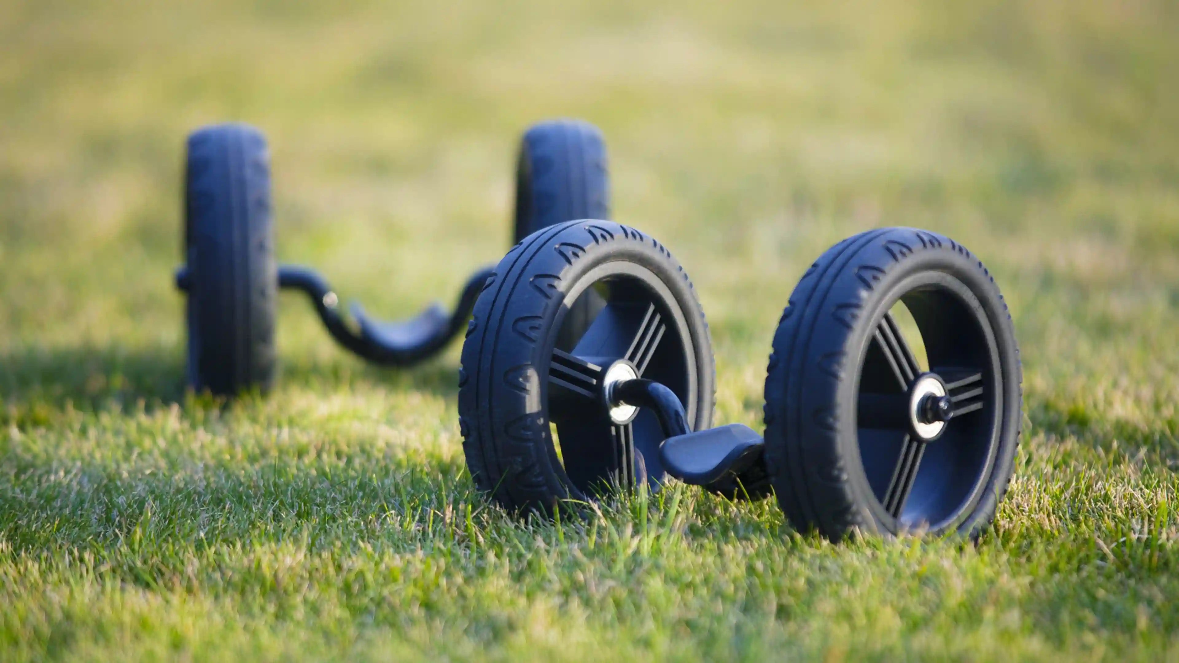 a pair of shifting wheels